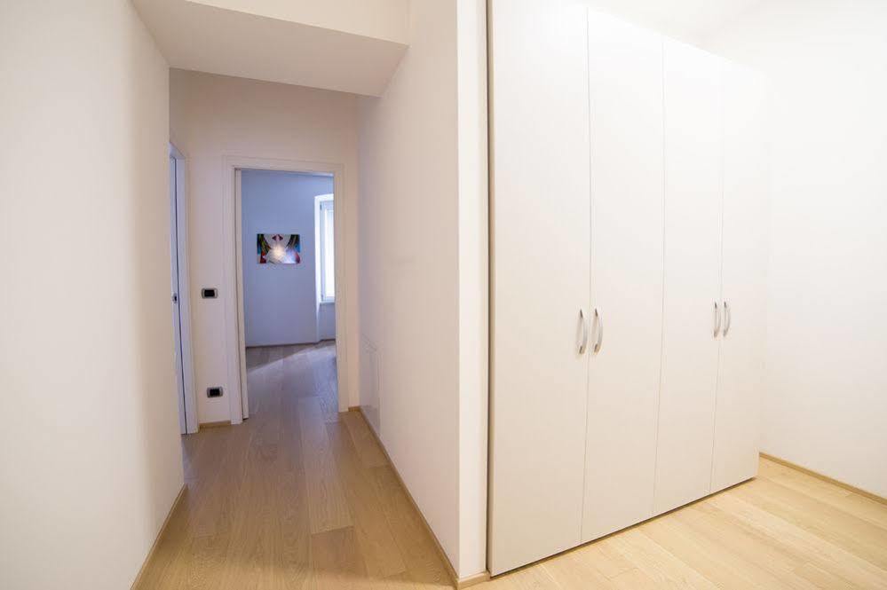 Residence Sara Триест Екстериор снимка
